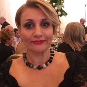 Meet your Posher, Nazeli